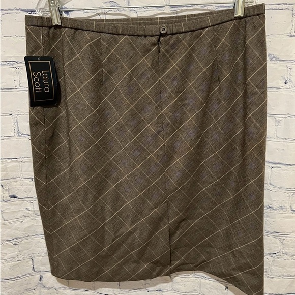 Two Piece Skirt Suit Lined Brown Striped Pockets Jacket 16 And Skirt 18 - Picture 7 of 14